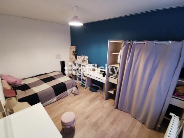 Maison 5 pièces - 80 m²