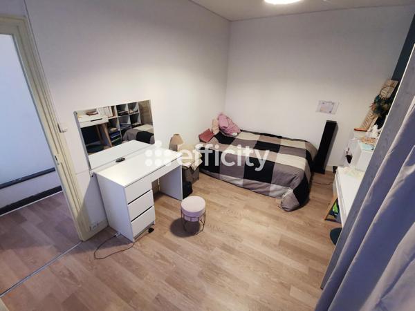 Maison 5 pièces - 80 m²