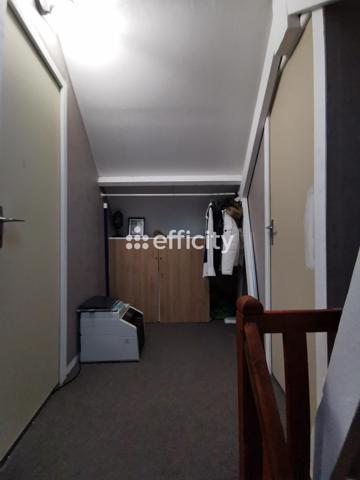 Maison 5 pièces - 80 m²