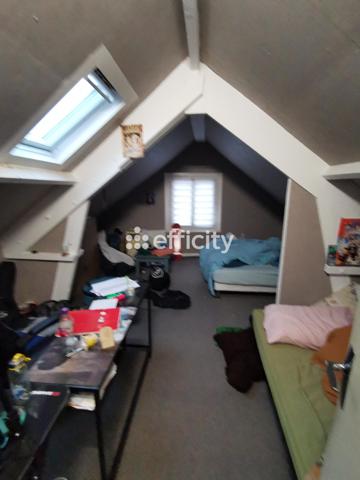 Maison 5 pièces - 80 m²