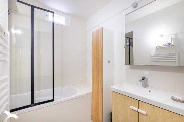 Appartement à vendre |  Bron |  4 pièces | 62,4 m²