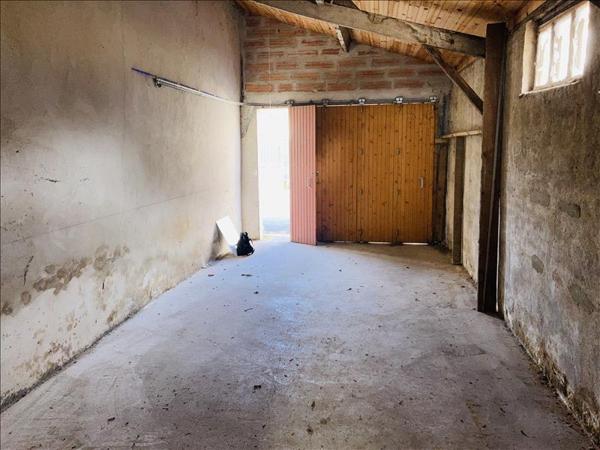 Parking à vendre |  Tonneins |  Box individuel | 40 m²