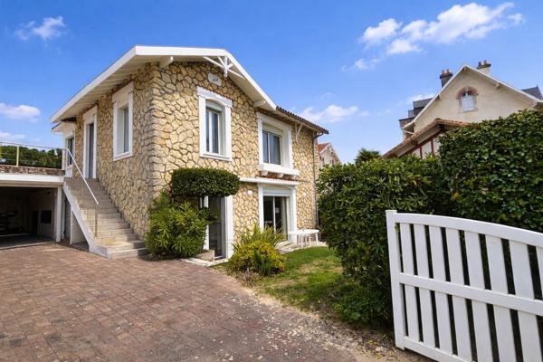 Maison/Villa avec vue mer à Royan de 138.23m2