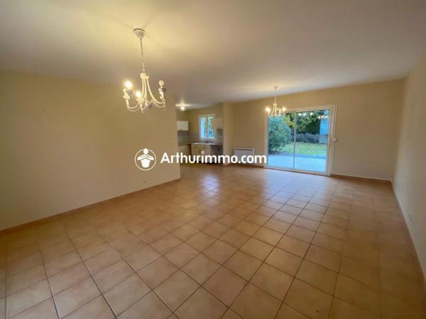 Location Maison 4 pièces 92 m2 à Matha