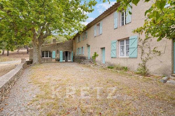 Grimaud – Ancien corps de ferme au cœur du Golfe de Saint-Tropez