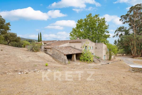 Grimaud – Ancien corps de ferme au cœur du Golfe de Saint-Tropez
