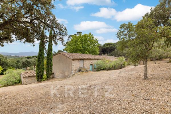 Grimaud – Ancien corps de ferme au cœur du Golfe de Saint-Tropez