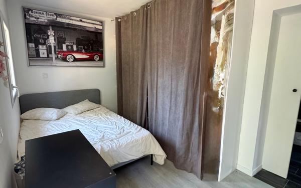 Maison à vendre    7 pièces • 210 m2 Vence