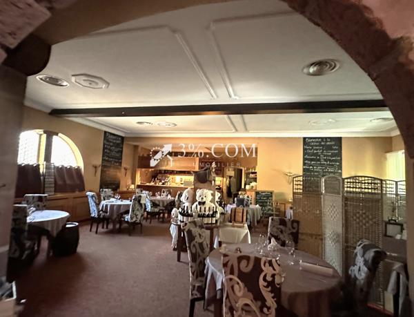 Immeuble 677 m² STRASBOURG ENSEMBLE IMMOBILIER - MURS + FONDS DE COMMERCE RESTAURATION sur 12ares50 Fegersheim (67640)