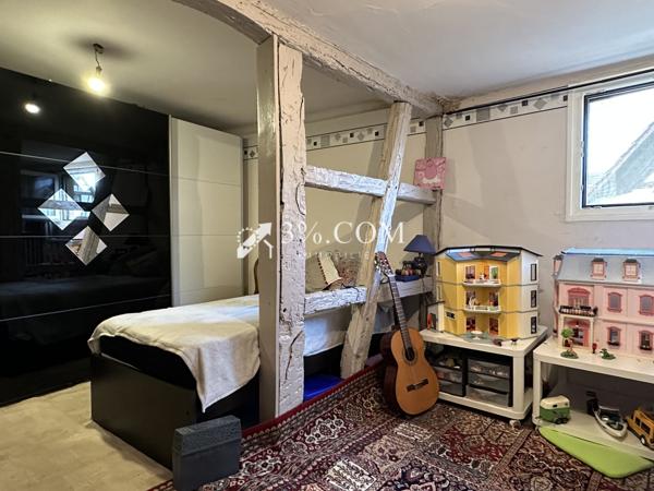 Immeuble 677 m² STRASBOURG ENSEMBLE IMMOBILIER - MURS + FONDS DE COMMERCE RESTAURATION sur 12ares50 Fegersheim (67640)