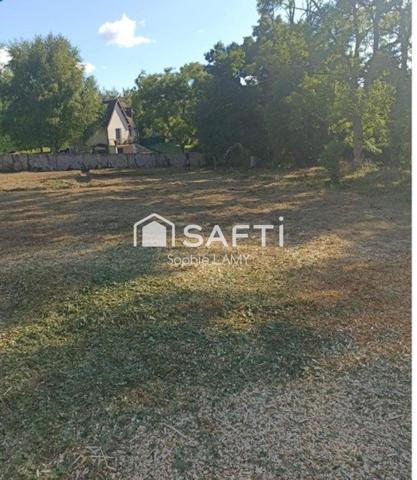 TERRAIN SEMUR EN AUXOIS 2890 M2