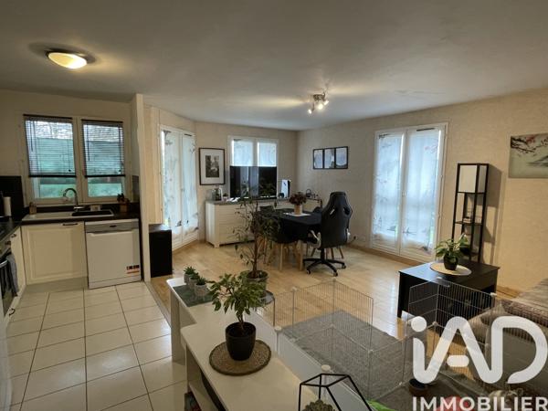 Appartement à vendre 4 pièces 77 m² Savigny-le-Temple