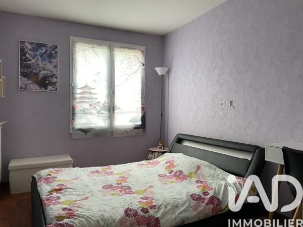 Appartement à vendre 4 pièces 77 m² Savigny-le-Temple