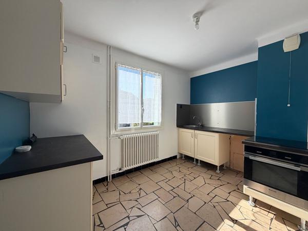 Appartement Macornay /4 pièce(s)/3 chambres/83.05 m2