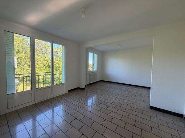 Appartement Macornay /4 pièce(s)/3 chambres/83.05 m2