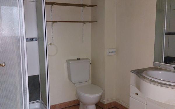 Appartement à louer    1 pièce •  Corbeil-Essonnes