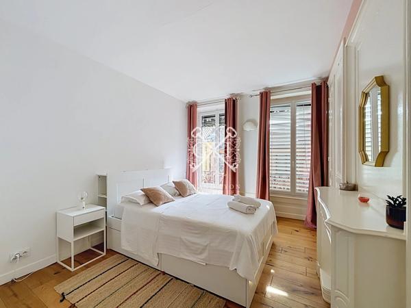 DUPLEX DE CHARME AU COEUR DE LYON