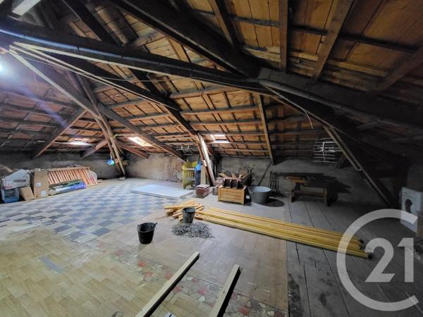 Appartement F3 à vendre  4 pièces - 76,54 m2 MORTEAU - 25