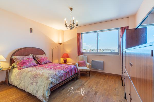 Appartement
         4 pièces
        - 140 m² Exclusivité 389 500 € *