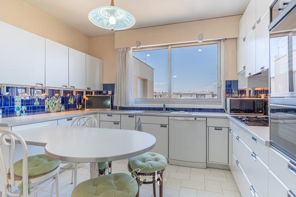 Appartement
         4 pièces
        - 140 m² Exclusivité 389 500 € *