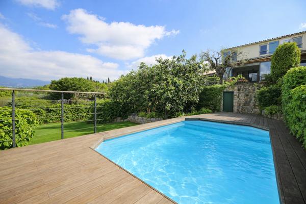 Maison 4 pièces avec piscine ? Plan de Grasse