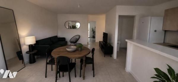 APPARTEMENT T3 - TERRASSE - GARAGE