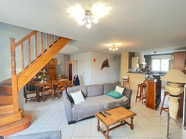 Maison de 113m² à Brain-sur-Longuenée avec vie de plain-pied