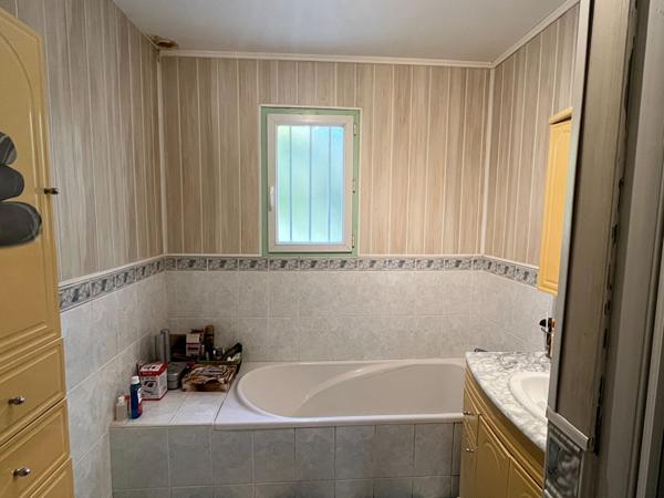 Maison de 113m² à Brain-sur-Longuenée avec vie de plain-pied