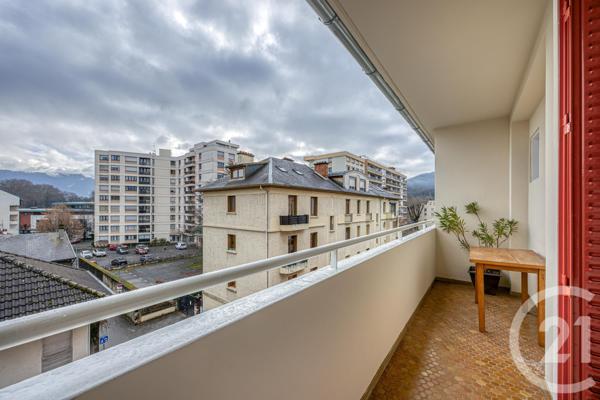 Appartement T4 à vendre  4 pièces - 81,37 m2 CHAMBERY - 73