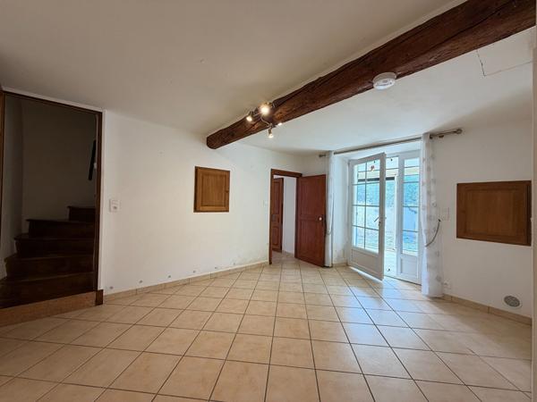 Location maison T5 avec jardin clos et garage à 15 minutes de Carcassonne, à Caux-et-Sauzens