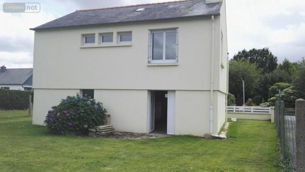 Maison à louer à Loudéac dans les Côtes-d'Armor (22600), ref : 22110-L282