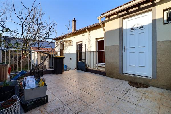 Maison Aubervilliers 5 pièce(s) 97 m2