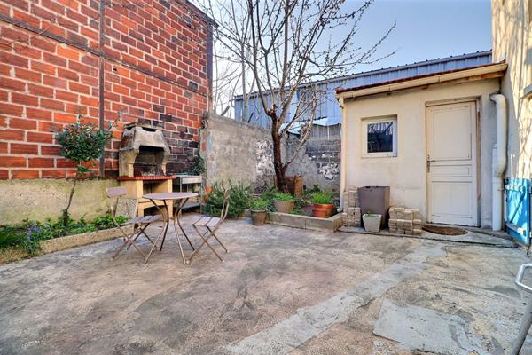 Maison Aubervilliers 5 pièce(s) 97 m2