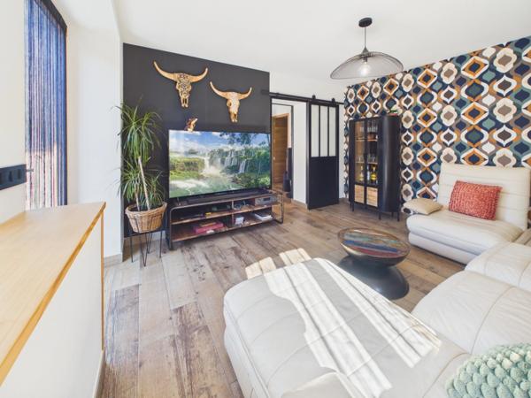 Haute Savoie (74), à vendre SAMOENS - Domaine skiable du Grand Massif - Ferme Savoyarde P4