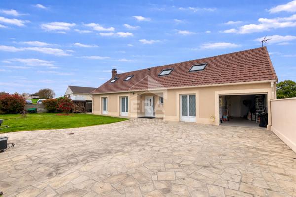 Maison PLAIN PIED Ballancourt  6 pièces 4 chambres 155 m2
