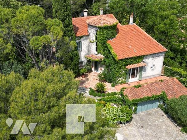 Les Notaires Associés CARRE D'@CTES VAUNAGE vous proposent un bien Rare à la vente sur la commu...