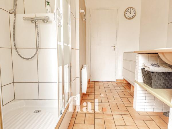MAISON INDIVIDUELLE CHENE-PORTILLON / 110 m2 / 3 CHAMBRES / SOUS-SOL COMPLET