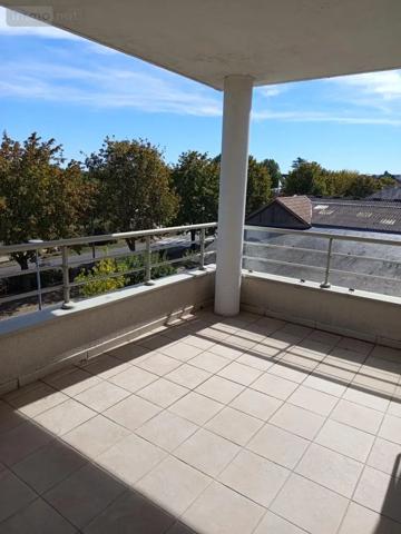 Achat - Appartement Bléré 37150 3 pièces 74 m 2