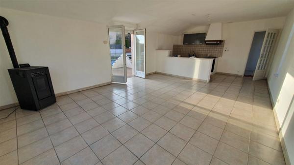 Dpt Haute-Saône (70), à vendre proche de LUXEUIL LES BAINS immeuble