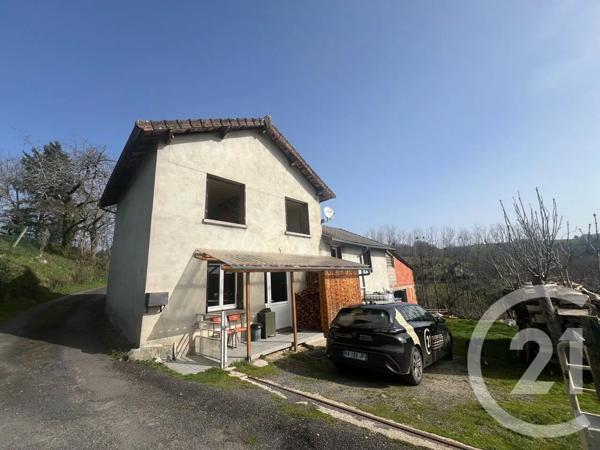 Appartement T3 à vendre  4 pièces - 67 m 2   AURILLAC  - 15