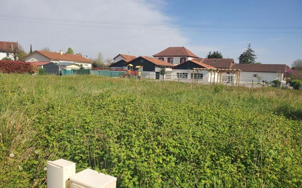 Terrain à vendre    Bellocq