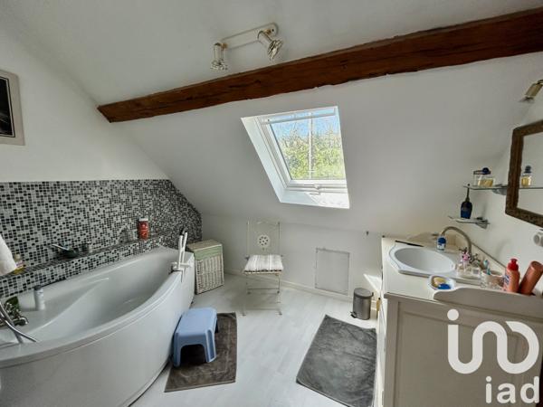 Maison à vendre 5 pièces 135 m² Noyant-Villages