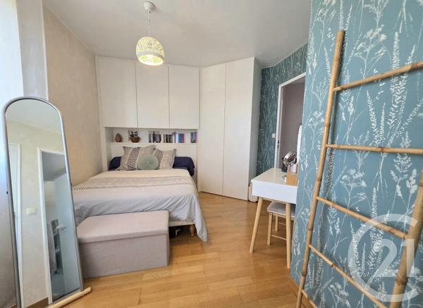 Appartement T2 à vendre  2 pièces - 49 m 2   VILLEURBANNE  - 69