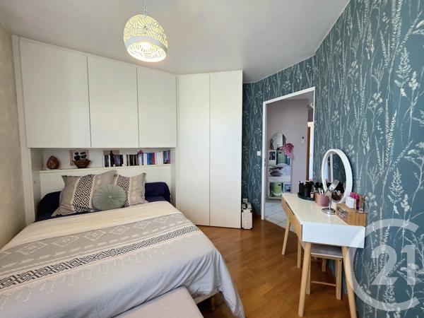 Appartement T2 à vendre  2 pièces - 49 m 2   VILLEURBANNE  - 69