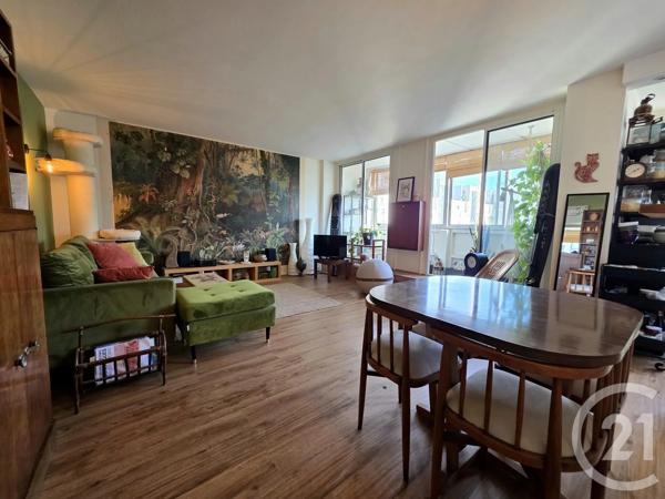 Appartement T2 à vendre  2 pièces - 49 m 2   VILLEURBANNE  - 69
