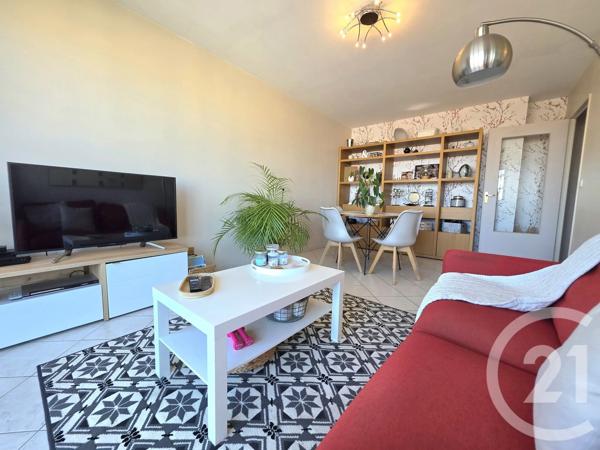 Appartement T2 à vendre  2 pièces - 49 m 2   VILLEURBANNE  - 69