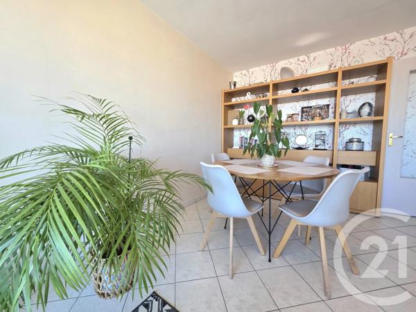 Appartement T2 à vendre  2 pièces - 49 m 2   VILLEURBANNE  - 69