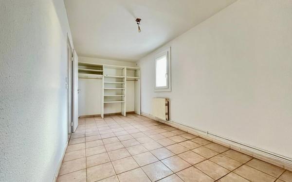 Appartement à vendre    3 pièces • 75,87 m2 Miramas