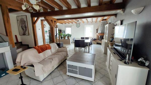 À vendre - Maison ancienne, 6 pièces située à Saint-Claude-de-Diray (41350)