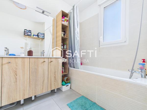 Maison contemporaine 2024, jardin intime